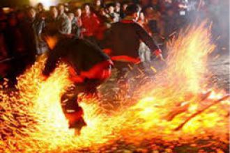 Lễ nhảy lửa của người Dao đỏ Hà Giang được công nhận là Di sản văn hóa phi vật thể Quốc gia