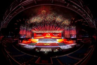 Câu lạc bộ Lữ hành UNESCO Hà Nội chào mừng thành công Đại hội XIV của Đảng