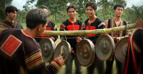 Cồng chiêng Tây Nguyên - Kiệt tác văn hóa của nhân dân | Resource | Câu lạc bộ lữ hành Unesco Hà Nội - HUTC